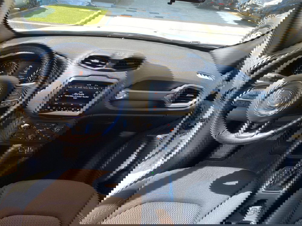 Jeep Renegade usata a Milano (14)