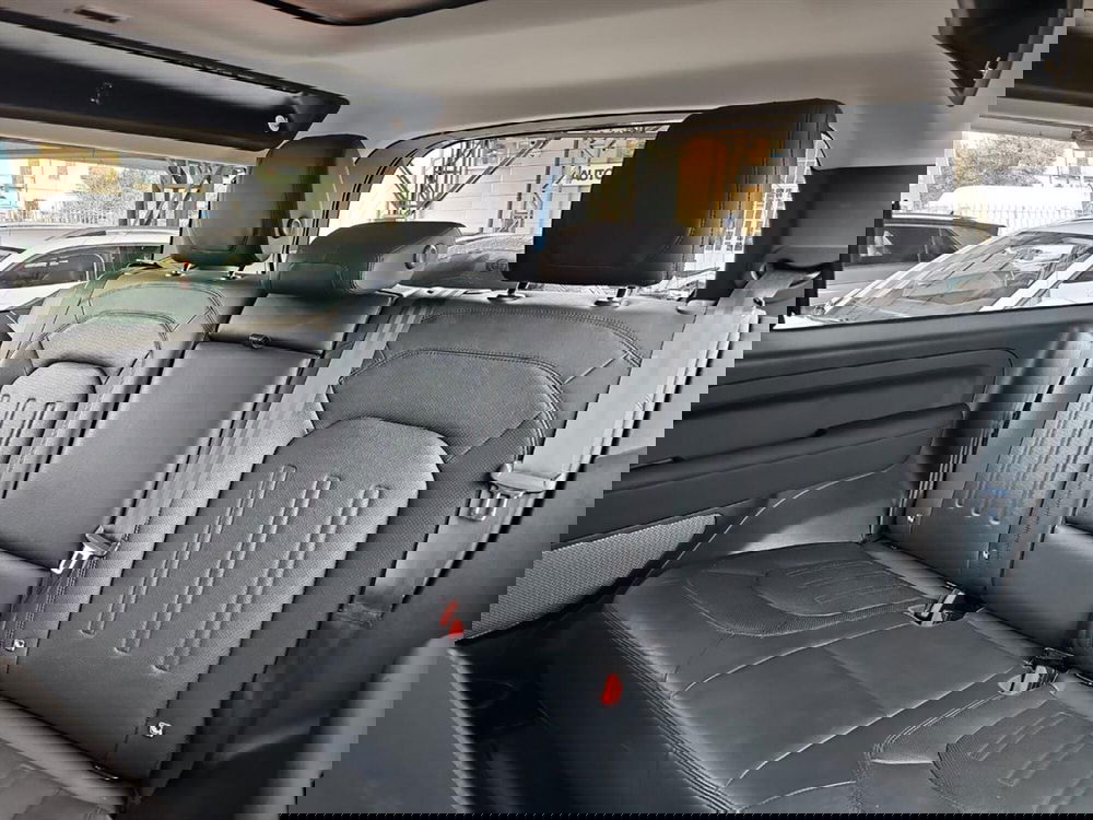 Land Rover Defender usata a Lecco (10)