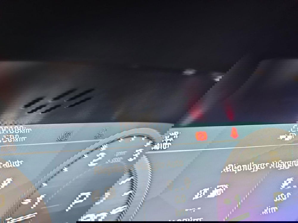 Land Rover Defender usata a Lecco (11)