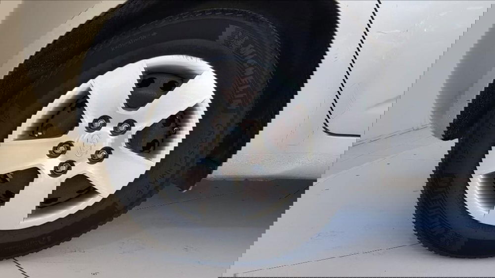 Kia Venga usata a Lucca (9)