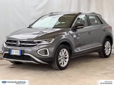Volkswagen T-Roc 2.0 tdi Style 115cv del 2023 usata a Albano Laziale
