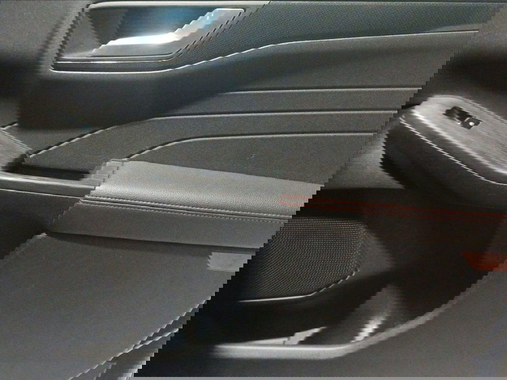 Ford Kuga usata a Milano (20)