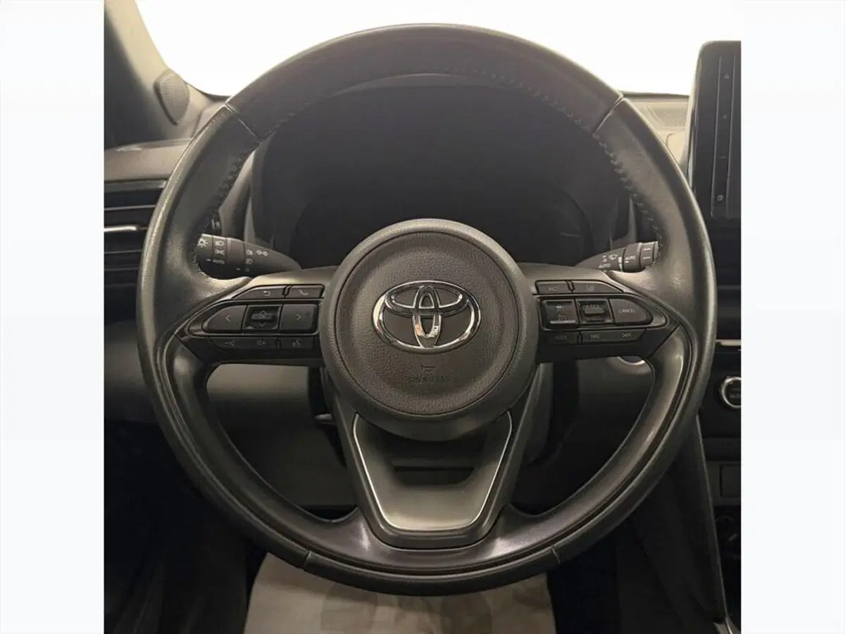 Toyota Yaris Cross usata a Monza e Brianza (8)