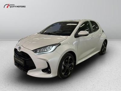 Toyota Yaris Cross 1.5h GR Sport Black Sky fwd 116cv e-cvt nuova a Monza