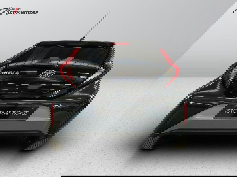 Toyota Aygo X nuova a Monza e Brianza (5)