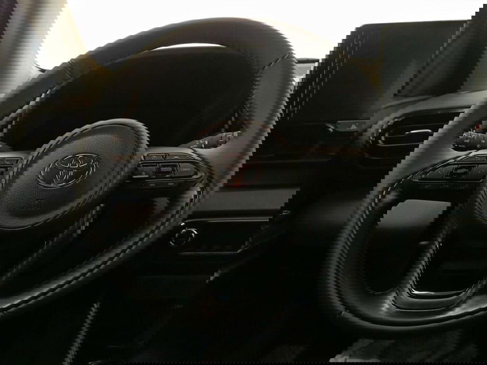 Toyota Yaris Cross nuova a Monza e Brianza (7)