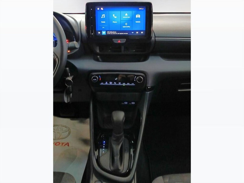 Toyota Yaris Cross nuova a Monza e Brianza (12)