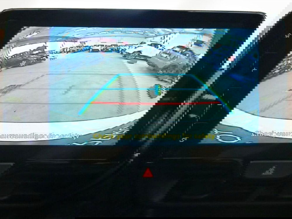 Toyota Yaris Cross nuova a Monza e Brianza (13)