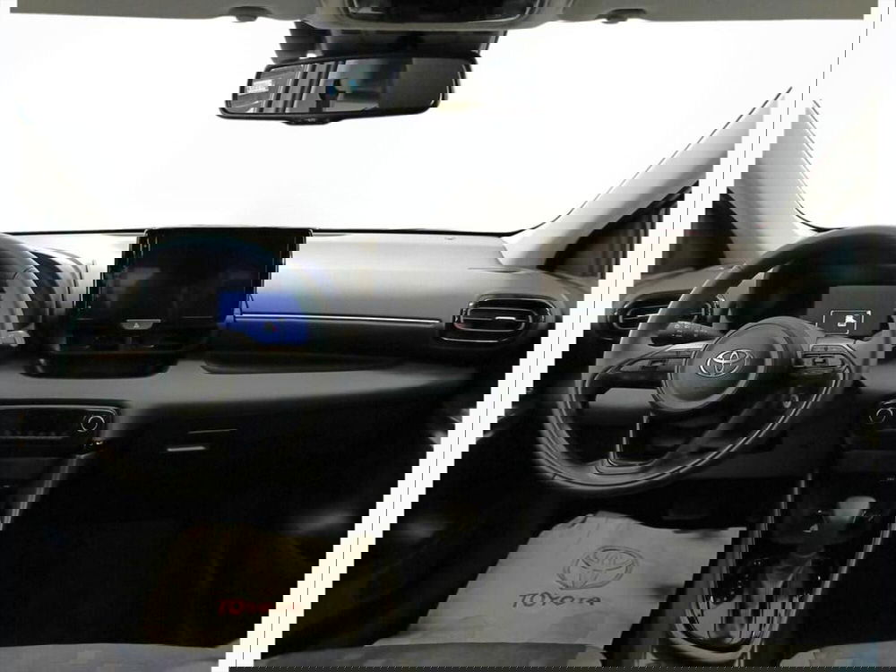 Toyota Yaris Cross nuova a Monza e Brianza (8)