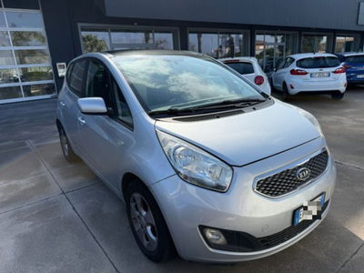 Kia Venga 1.4 CRDi 90CV WGT Fullsky del 2011 usata a Belpasso
