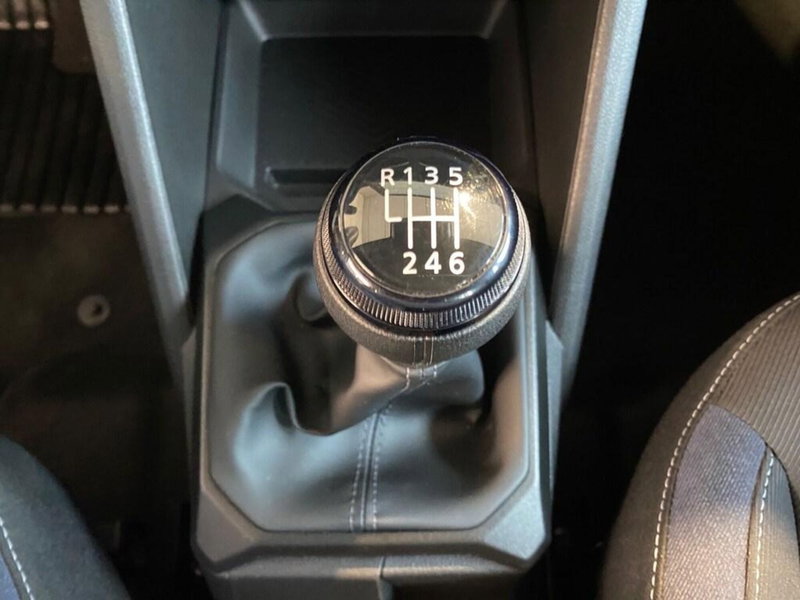 Dacia Duster Van usata a Torino (12)