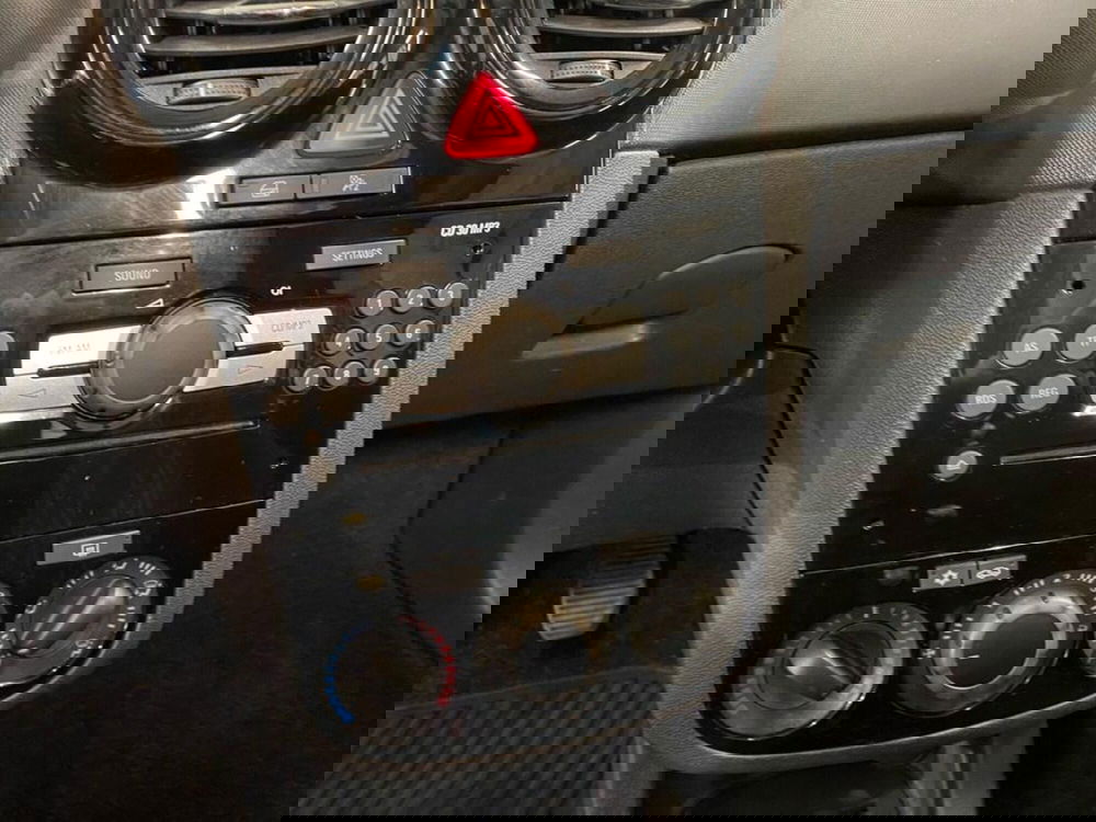 Opel Corsa usata a Torino (10)