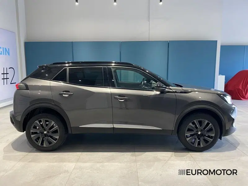 Peugeot 2008 usata a Bari (7)
