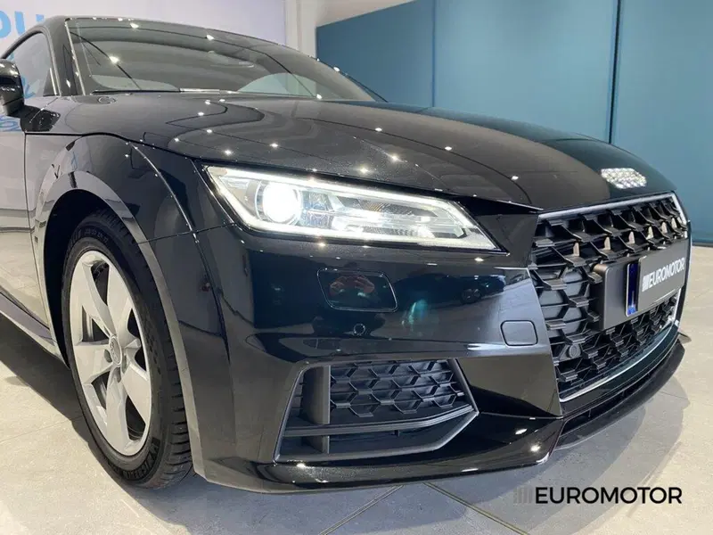 Audi TT Coupé usata a Bari (4)
