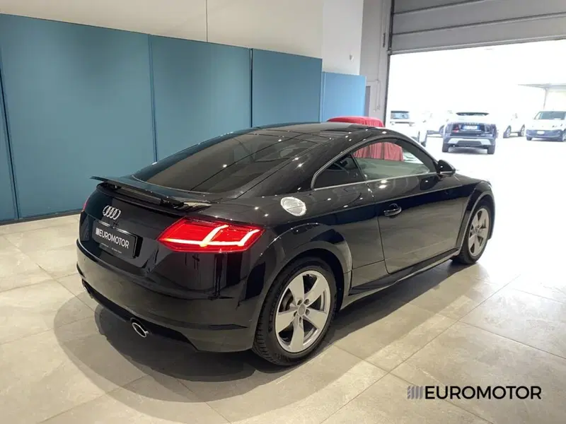 Audi TT Coupé usata a Bari (8)