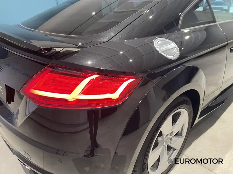 Audi TT Coupé usata a Bari (9)