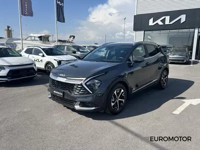 Kia Sportage 1.6 CRDi MHEV Style del 2022 usata a Modugno