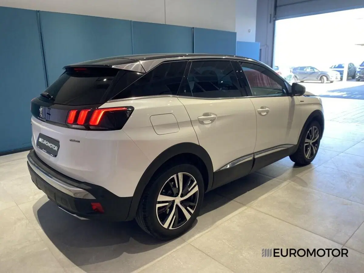 Peugeot 3008 usata a Bari (7)
