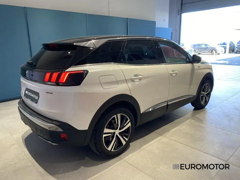 Peugeot 3008 usata a Bari (7)