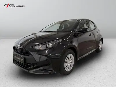 Toyota Yaris Cross 1.5h GR Sport Black Sky fwd 116cv e-cvt nuova a Monza