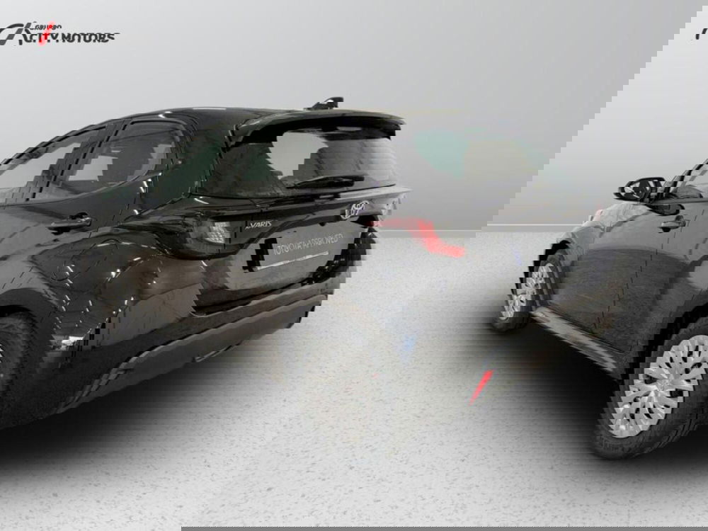 Toyota Yaris Cross nuova a Monza e Brianza (4)