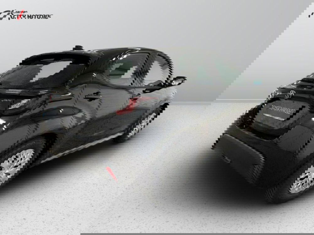 Toyota Yaris Cross nuova a Monza e Brianza (6)