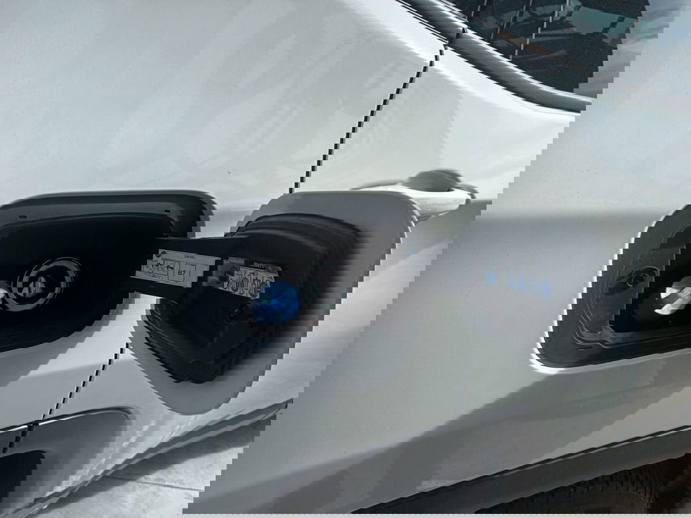 Jeep Compass usata a Bari (20)