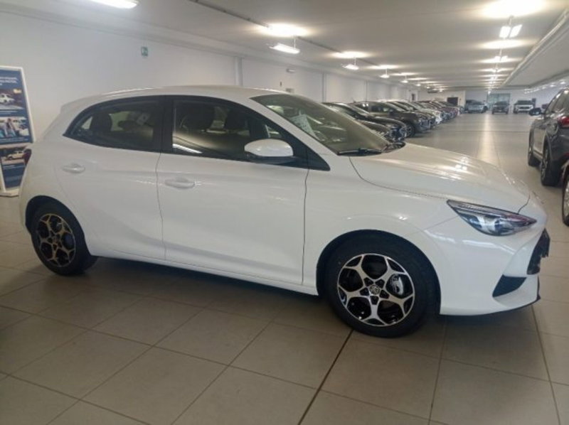 Mg MG3 nuova a Cuneo (8)