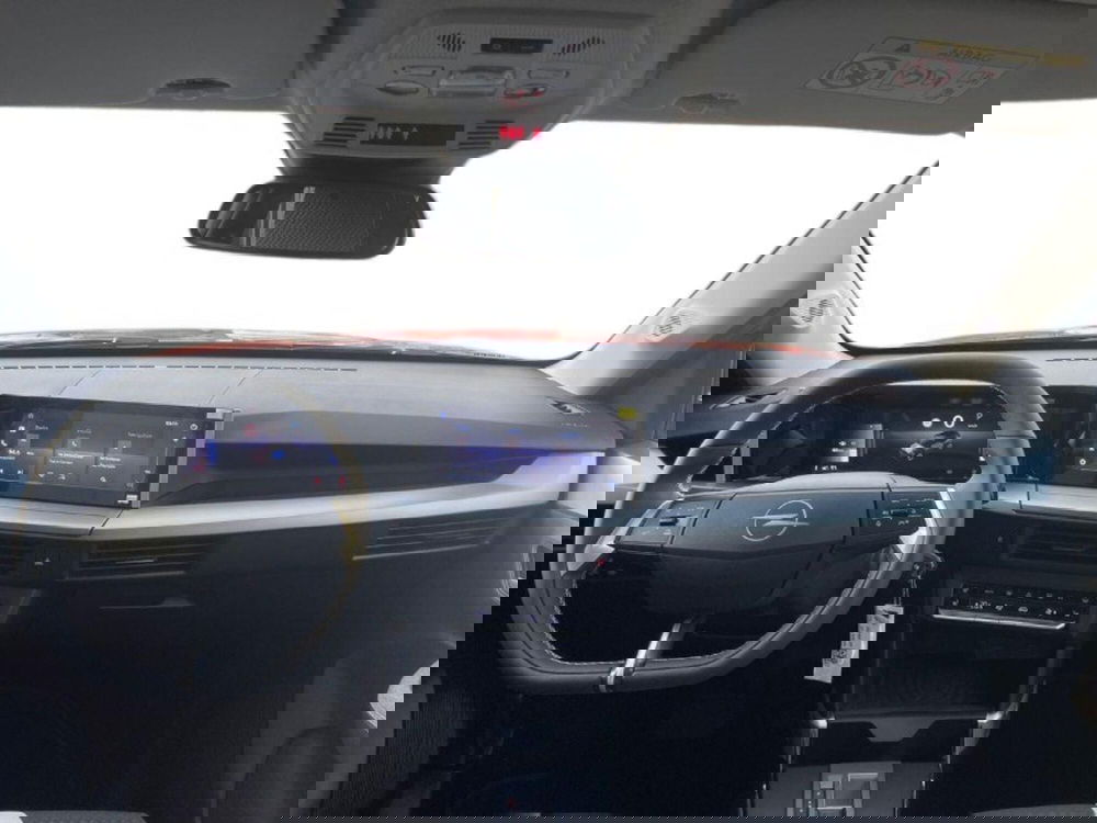 Opel Frontera nuova a Lecco (9)