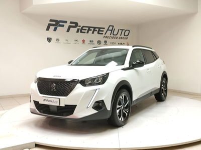 Peugeot 2008 PureTech 100 S&amp;S Allure Pack del 2021 usata a Grottammare