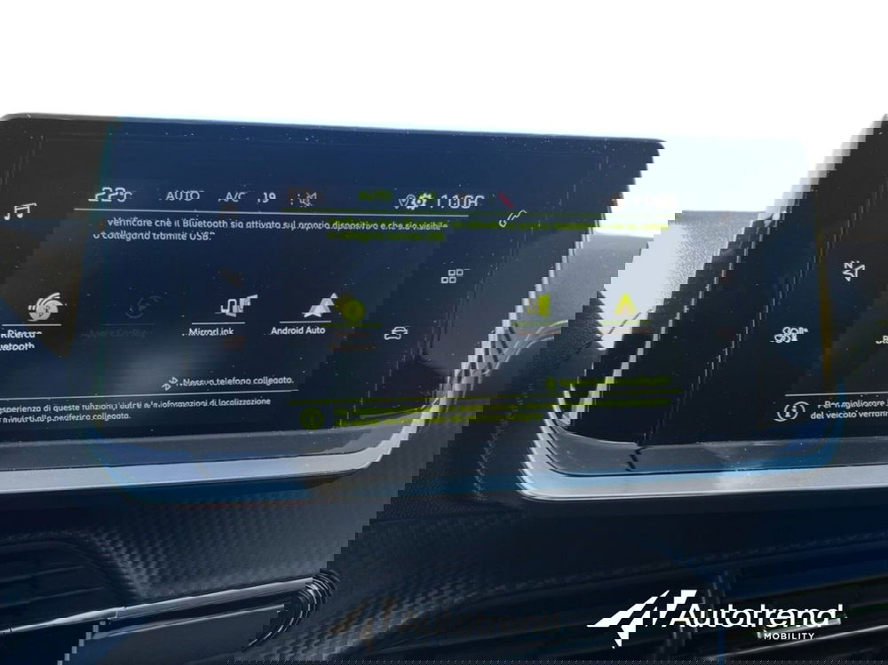 Peugeot 208 usata a Bari (11)