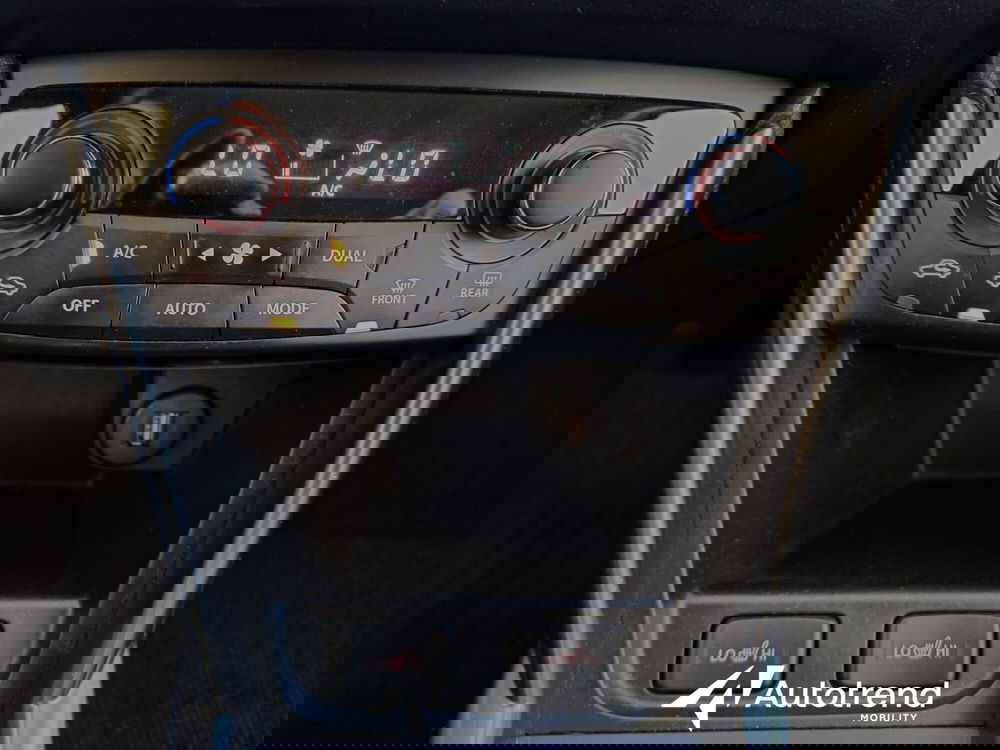 Suzuki S-Cross usata a Bari (14)