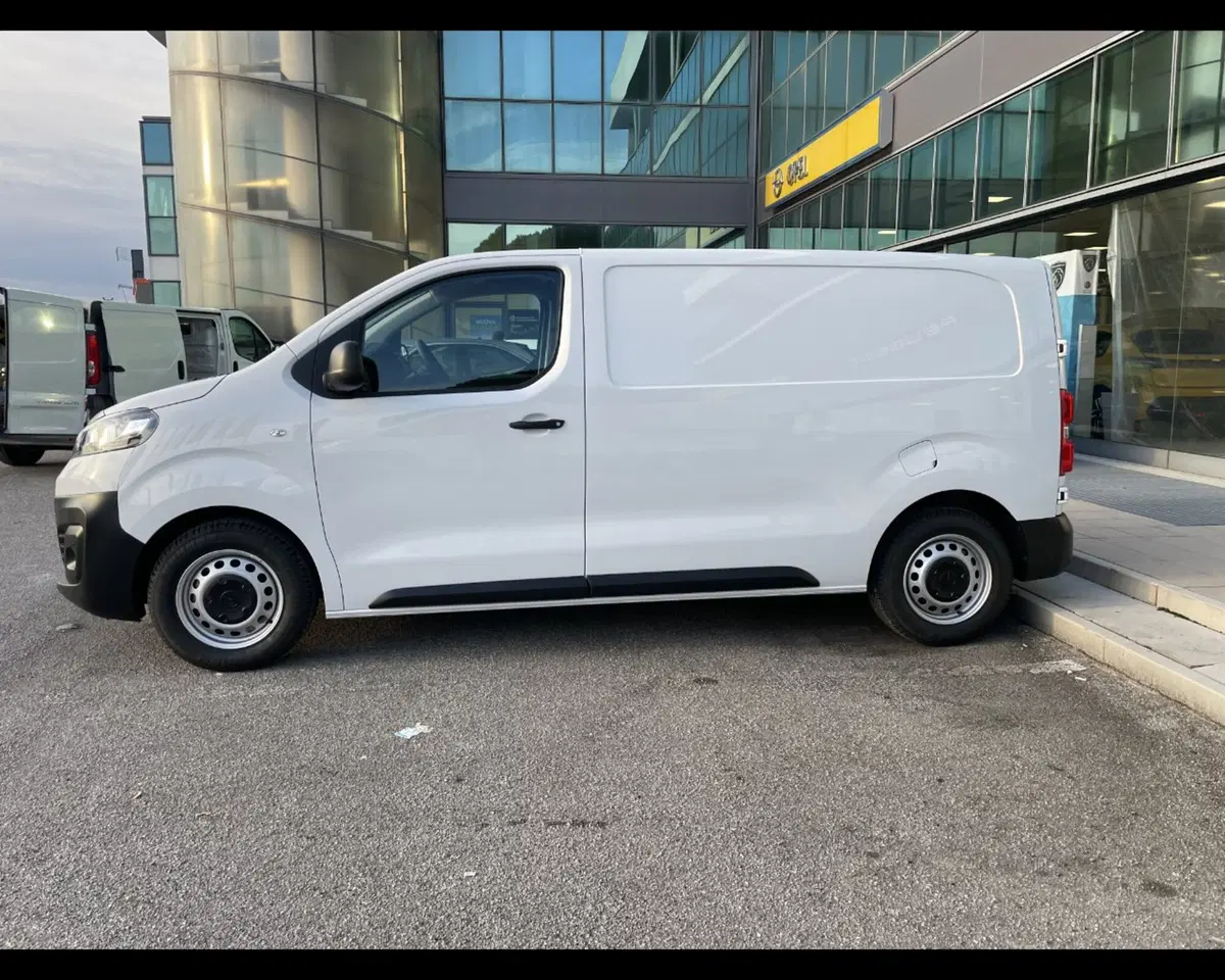 Opel Vivaro Furgone usata a Treviso (14)