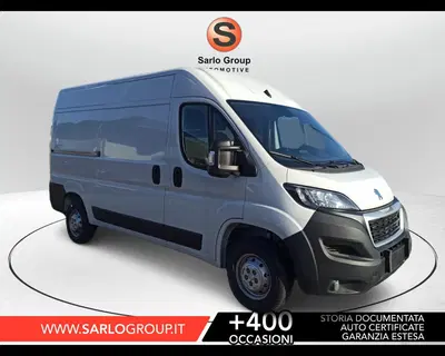Peugeot Boxer Furgone 335 2.2 BlueHDi 165 S&amp;S PM-TM Furgone Vetrato nuova a San Fior