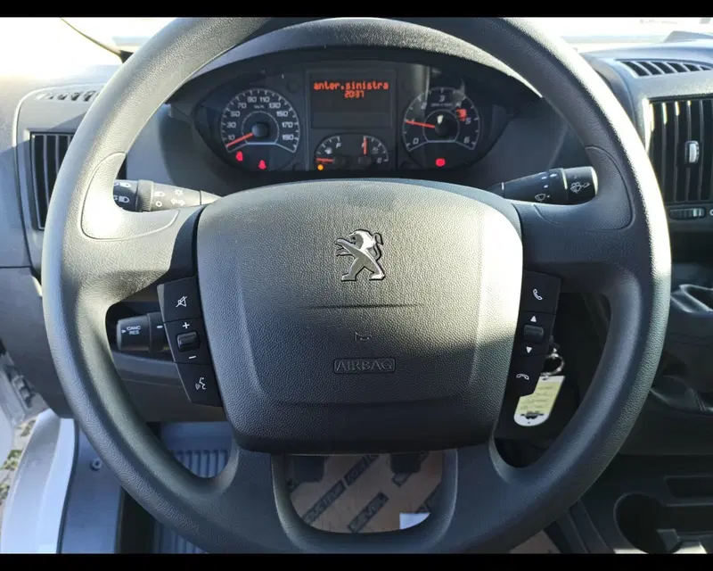 Peugeot Boxer Furgone nuova a Treviso (17)