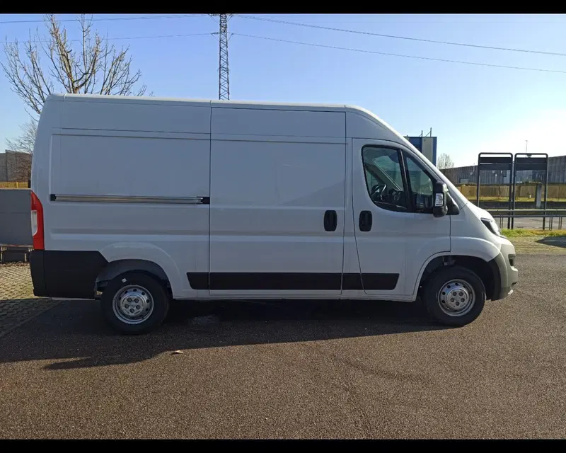 Peugeot Boxer Furgone nuova a Treviso (7)