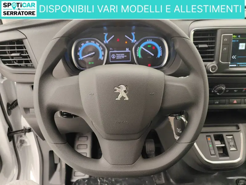 Peugeot e-Expert Furgone nuova a Como (10)