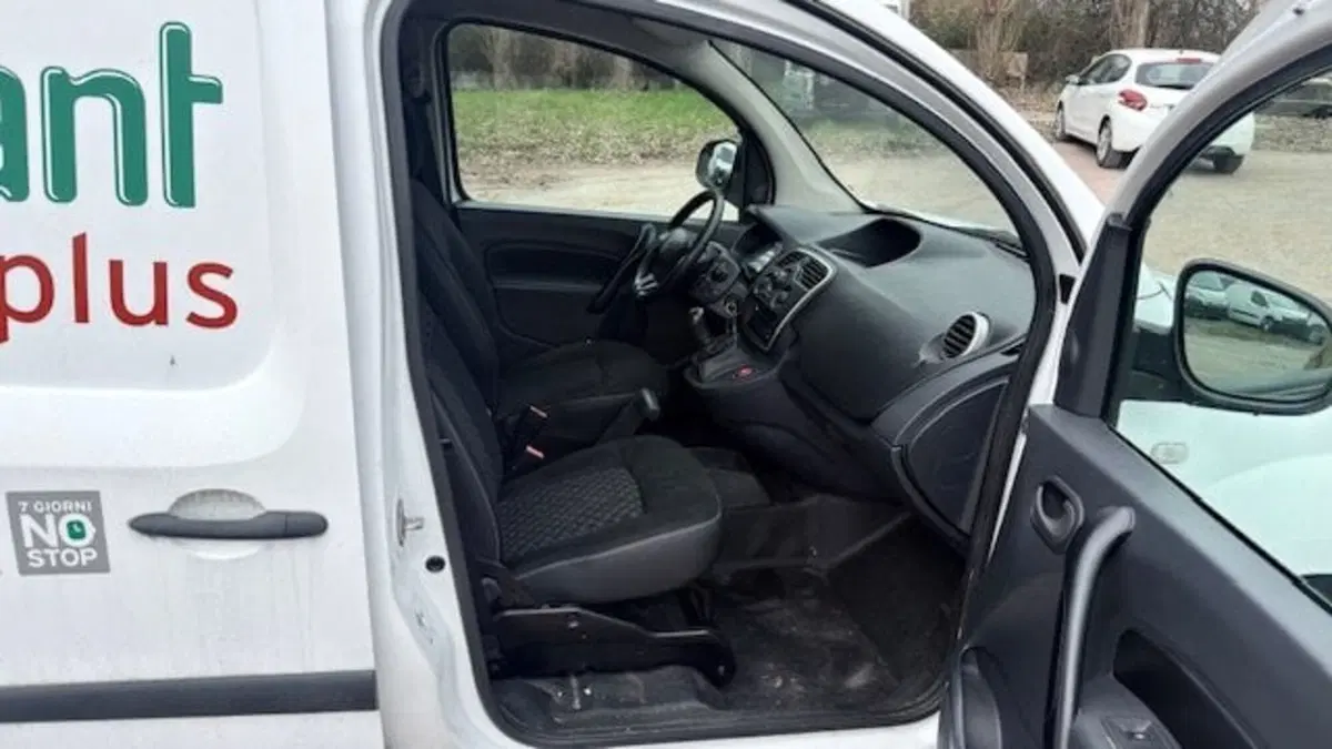 Renault Kangoo usata a Como (15)