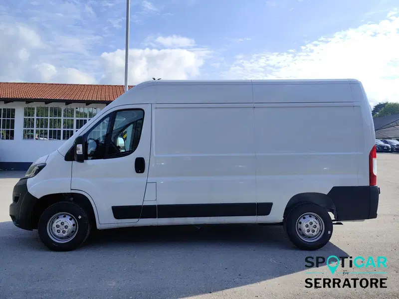Peugeot Boxer Furgone nuova a Como (4)