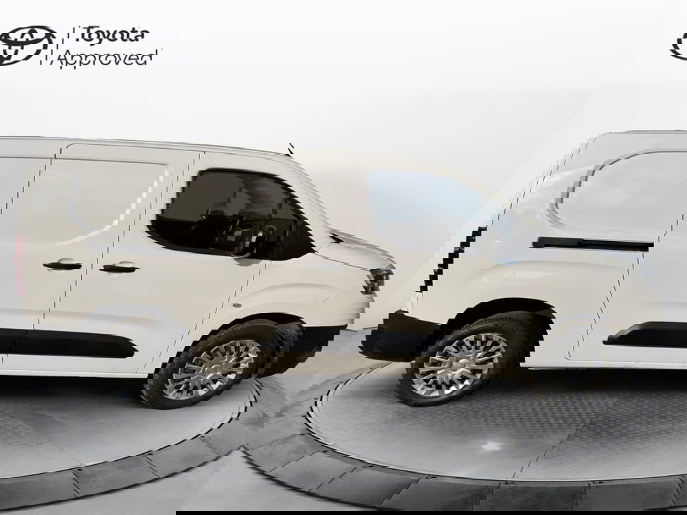 Toyota Proace City Furgone usata a Como (9)