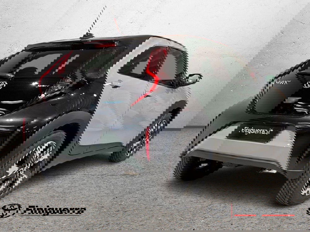 Toyota Aygo X nuova a Sondrio (6)
