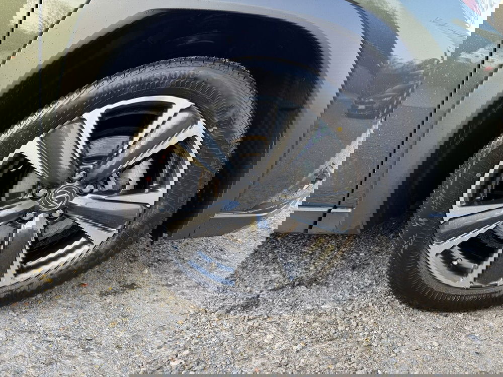 Lexus UX usata a Como (10)