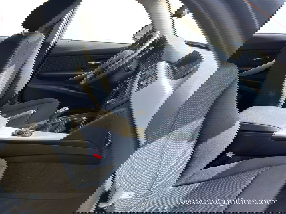 BMW Serie 3 Touring usata a Modena (15)