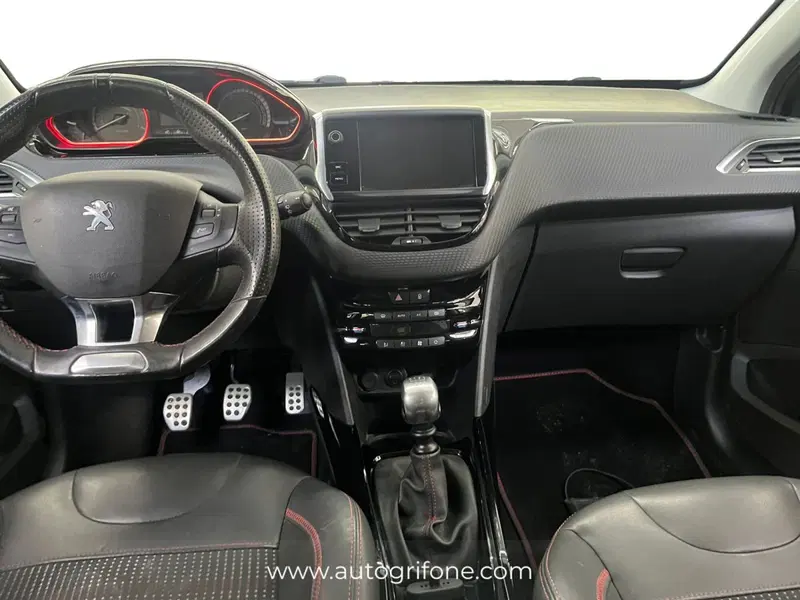 Peugeot 2008 usata a Modena (11)