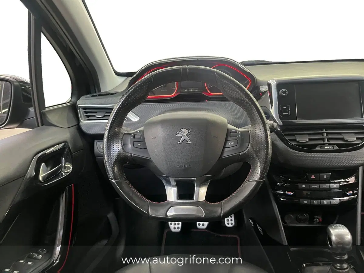 Peugeot 2008 usata a Modena (12)