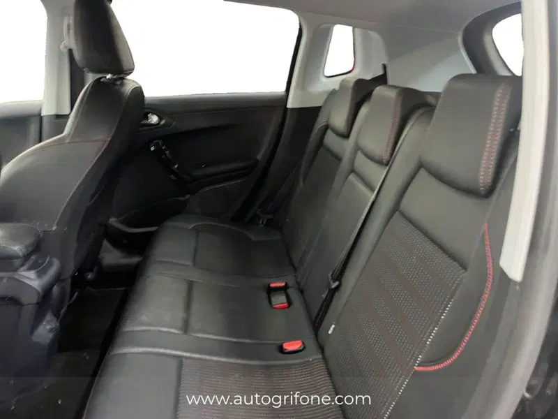 Peugeot 2008 usata a Modena (13)