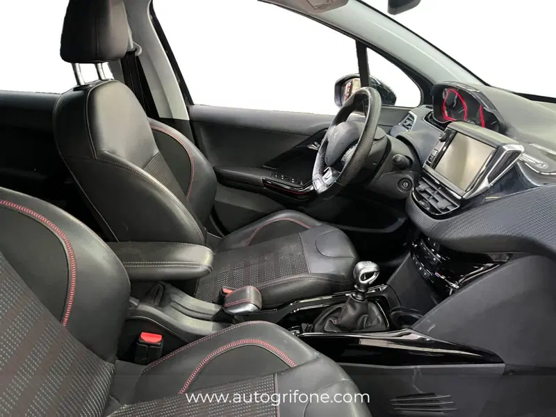 Peugeot 2008 usata a Modena (15)
