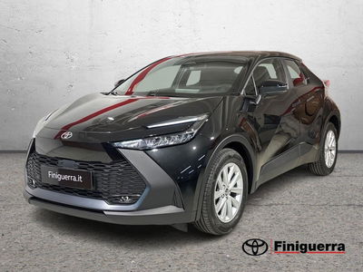 Toyota Toyota C-HR 1.8 hev Active fwd e-cvt nuova a Civate