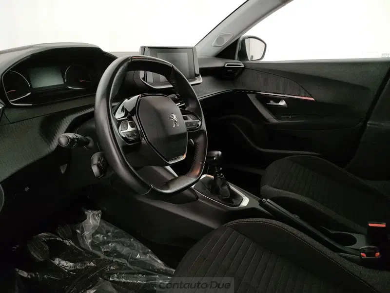 Peugeot 2008 usata a Caserta (18)