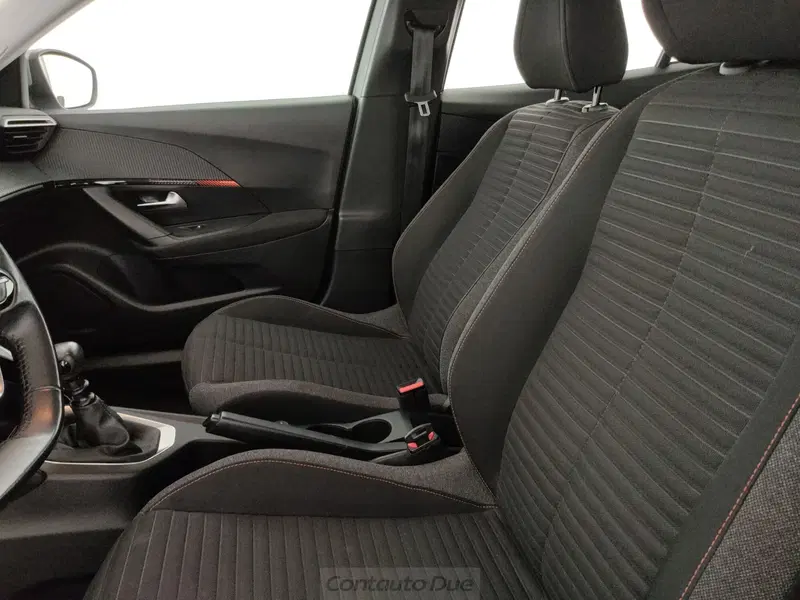 Peugeot 2008 usata a Caserta (19)